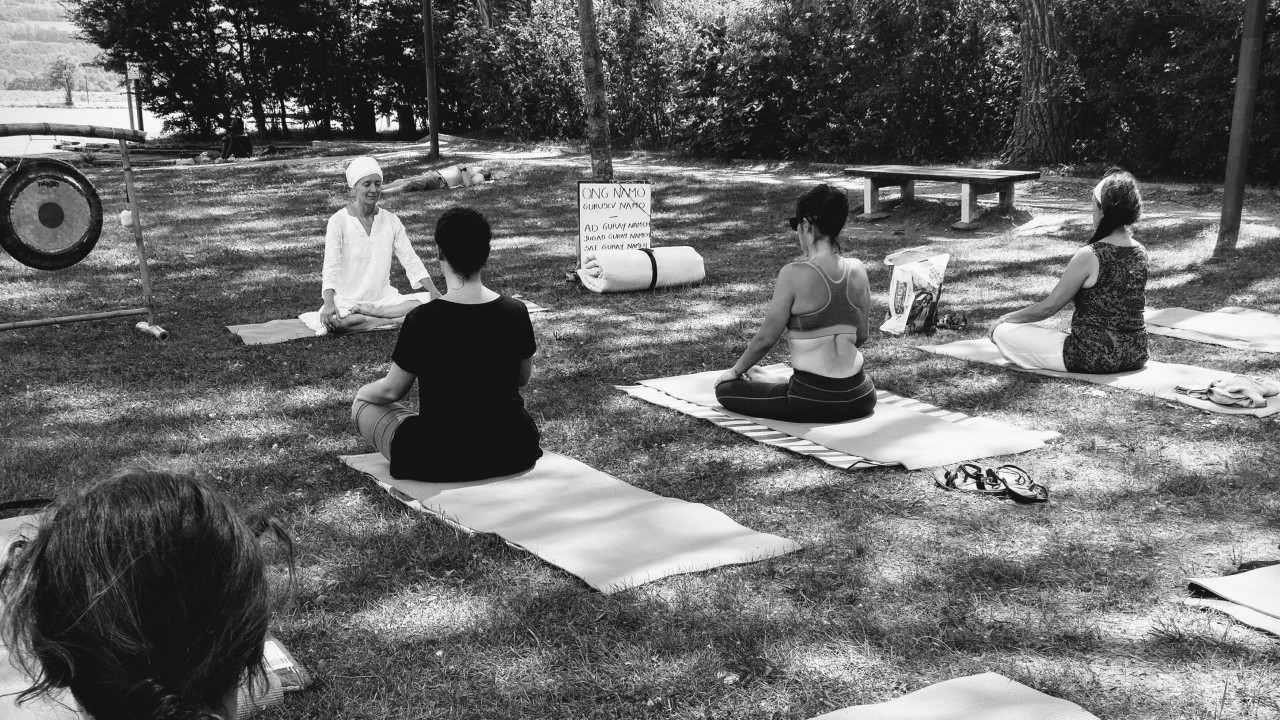 Kundalini Yoga Outdoor