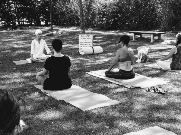 Kundalini Yoga Outdoor